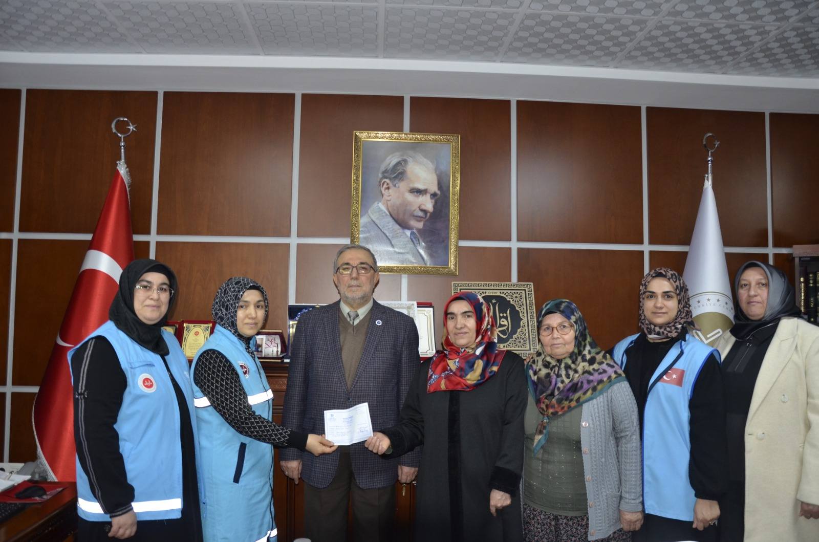 607896421 871268139096072 6374337675804136024 N