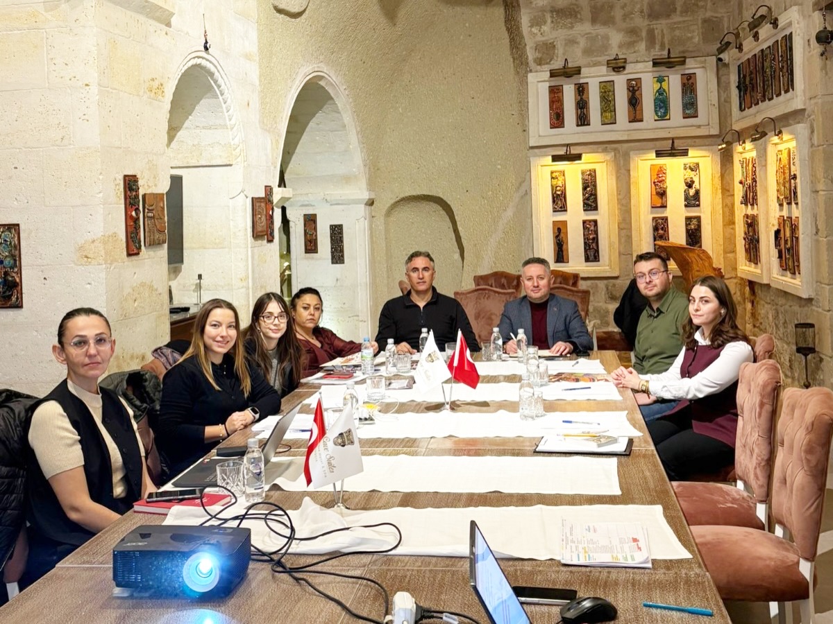 609549982 18441107368103438 4246184592823397731 N