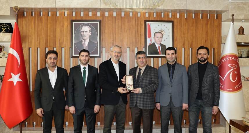 612408675 18357121882166791 2420730638852186772 N