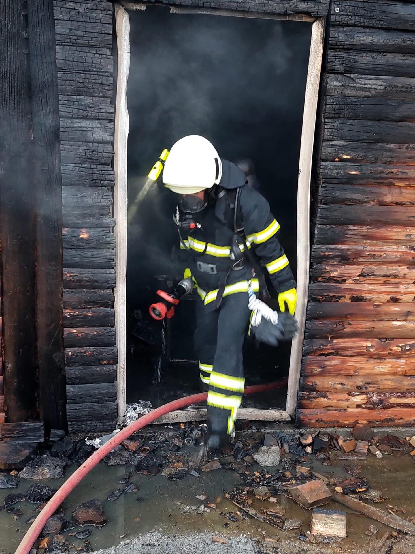 613647468 18342598645227108 1845460007638389390 N