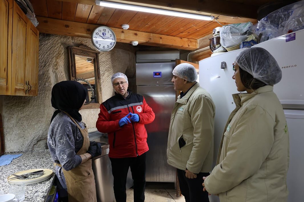 616381201 18177587587371746 6616560002429652381 N