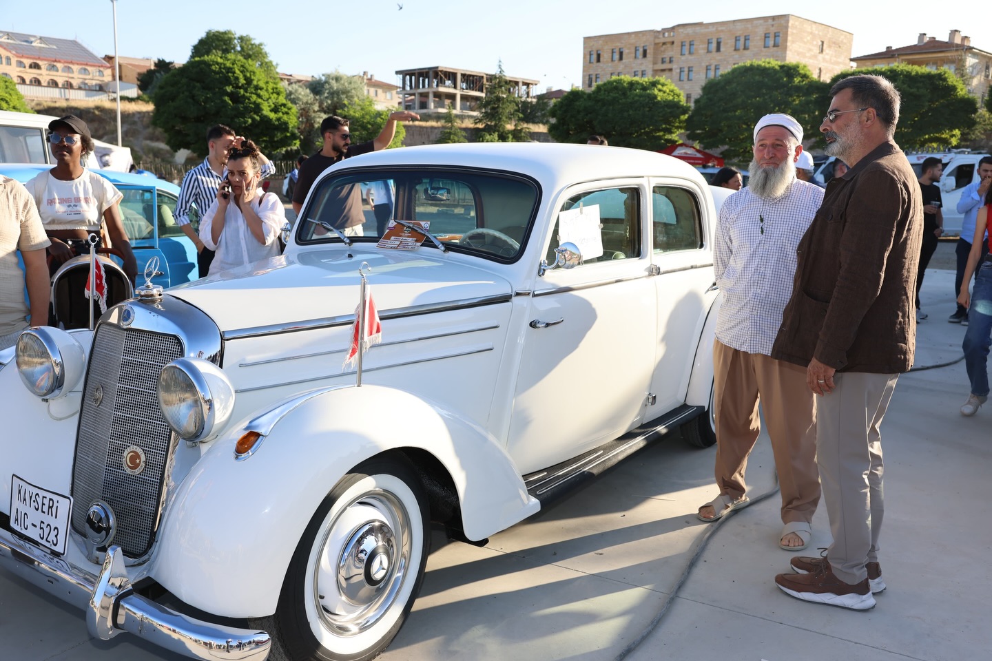 625052160 17943178773102292 4315402818290882578 N