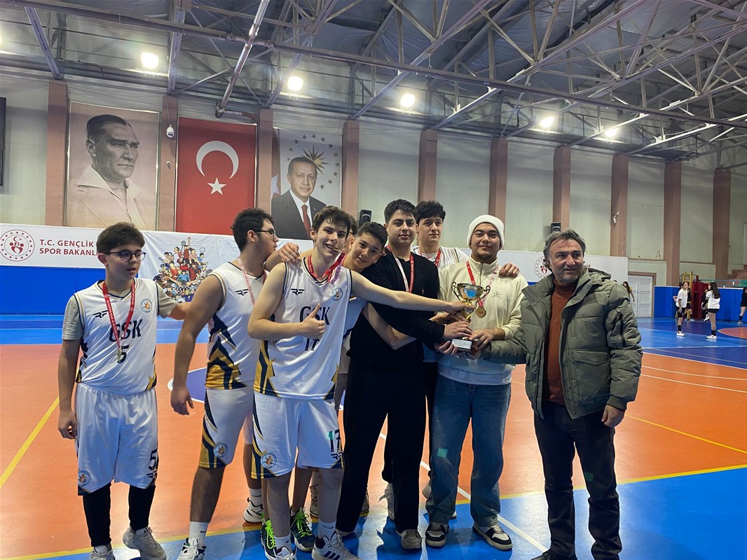 U18 Basketbol İl Birinciliğinde Şampiyonlar Belli Oldu (1)