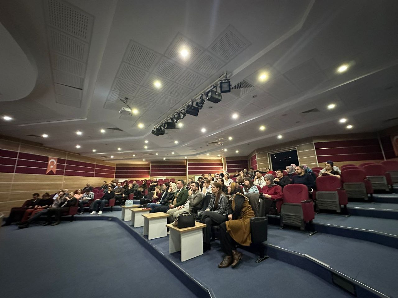 636773358 1332564188906401 4822239707103547380 N