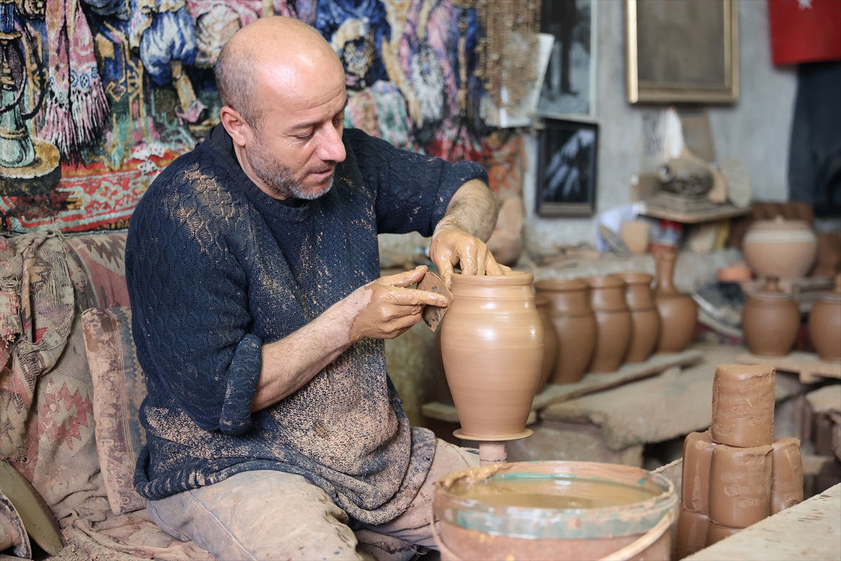 A A 20260214 40552434 40552427 A V A N O S L U Y O R G U N A I L E S I A T A M E S L E G I C A N A K C I L I G I A S I R L A R D I R S U R D U R U Y O R