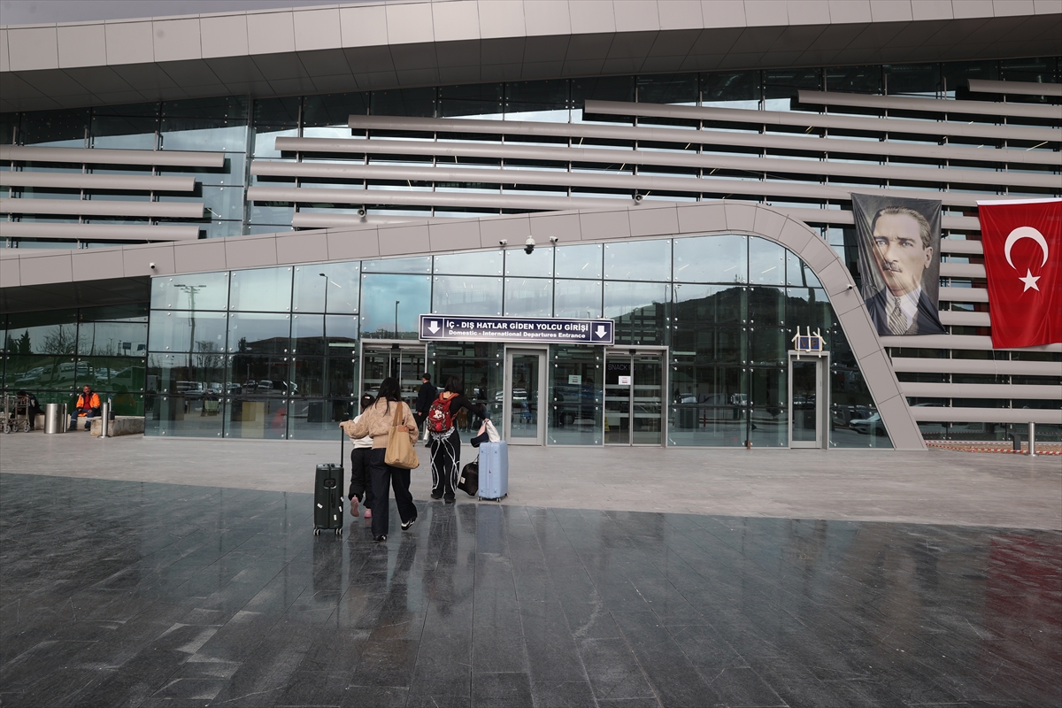 A A 20260216 40572310 40572300 N E V S E H I R K A P A D O K Y A H A V A L I M A N I Y E N I T E R M I N A L B I N A S I I L K Y O L C U L A R I N I A G I R L A D I