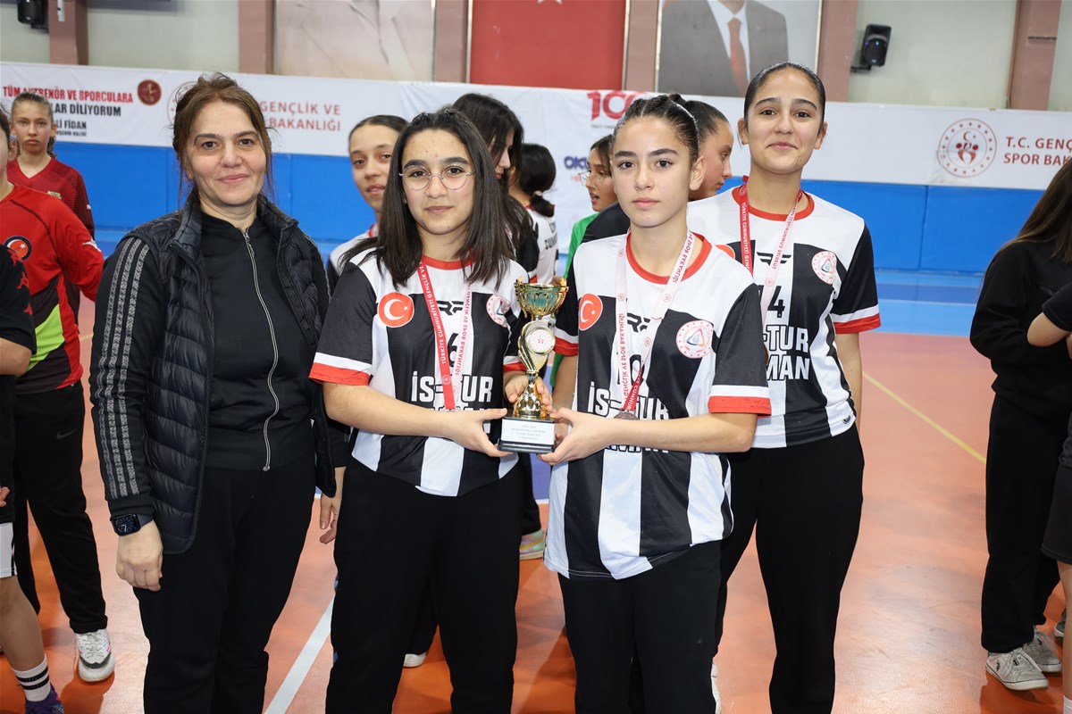 Futsal Heyecanı Nevşehir’de Kıyasıya Rekabetle Sona Erdi (3)