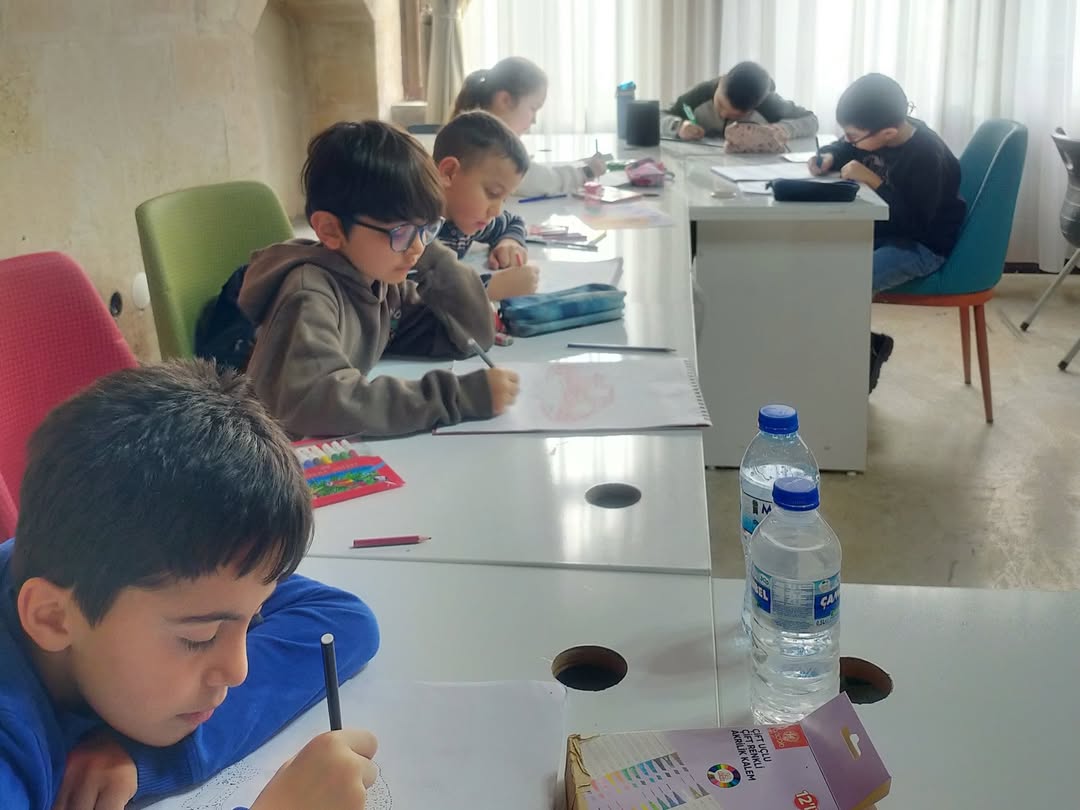 Nevşehir Belediyesi Gençlik Ve Spor Hizmetleri Müdürlüğü Ve Nevşehir Şehit J. Onb. Muh (2)