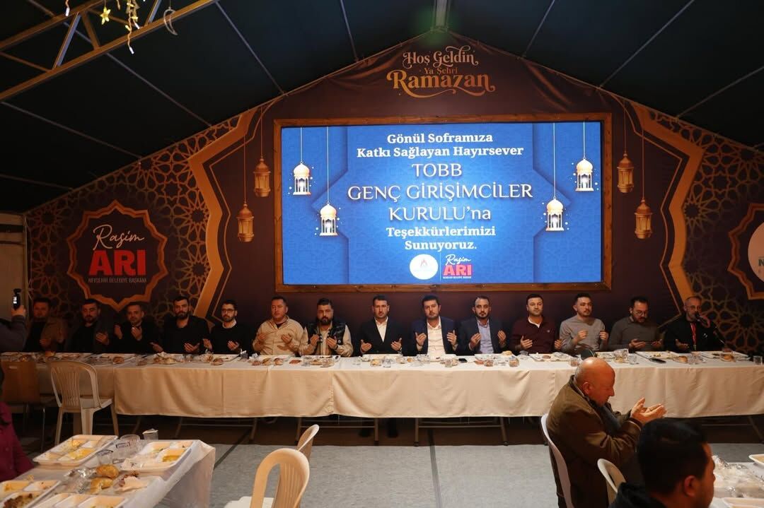 Nevşehir’de Iftar Çadırı Yoğunluğuyla Dikkat Çekti (2)
