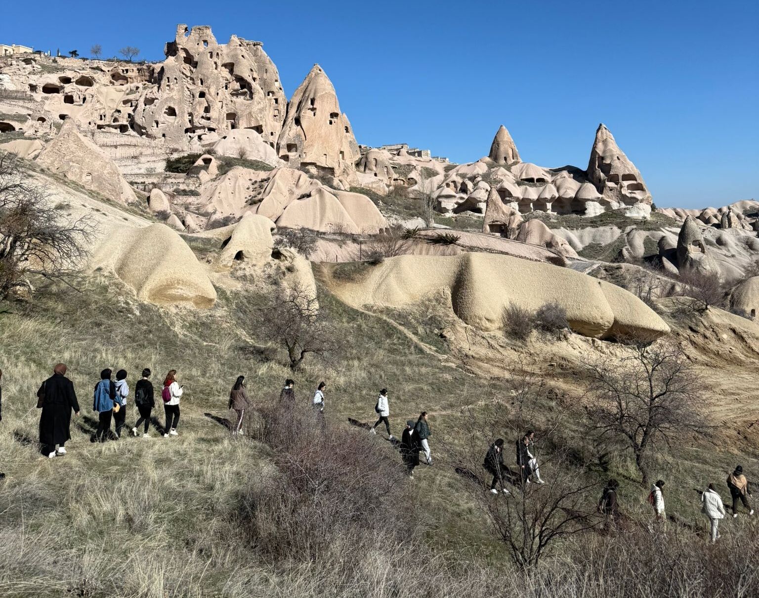 Nevü’lü Doğaseverler Kapadokya’nın Eşsiz Jeolojisini Keşfetti (4)