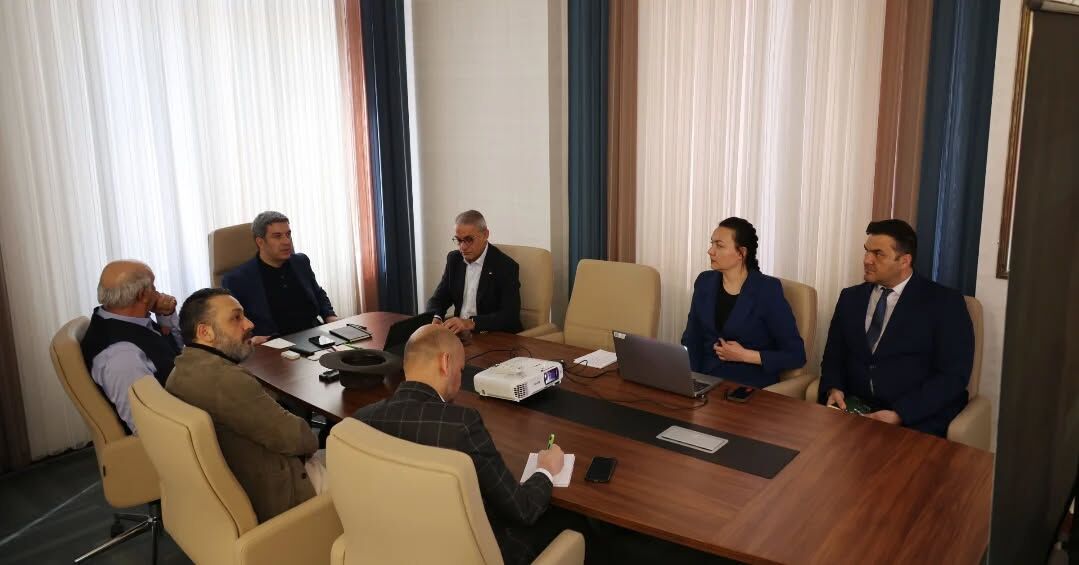 649702482 18081468815593871 2728343178846624218 N