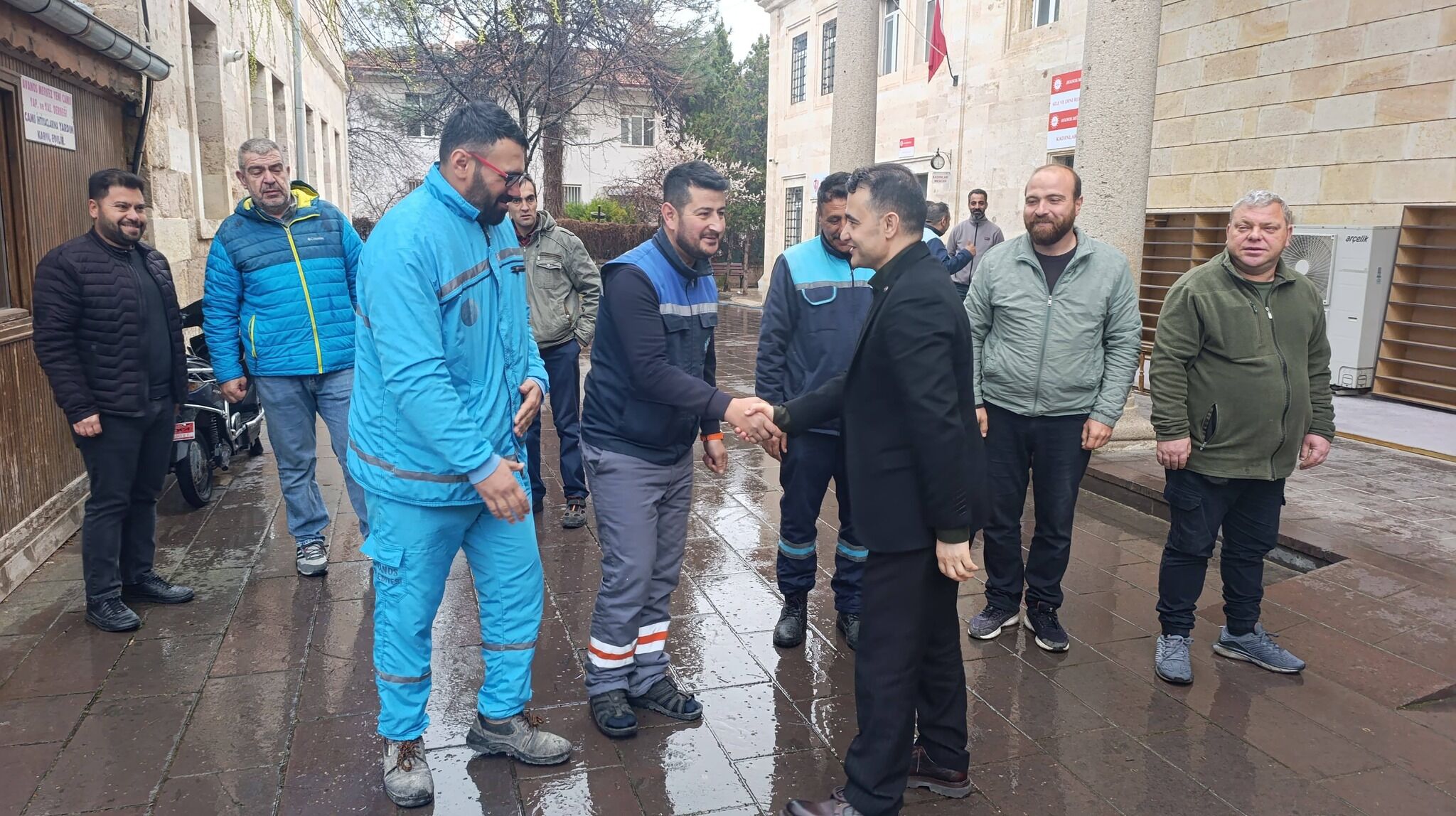 655215366 122181814520381145 4683736679435656556 N