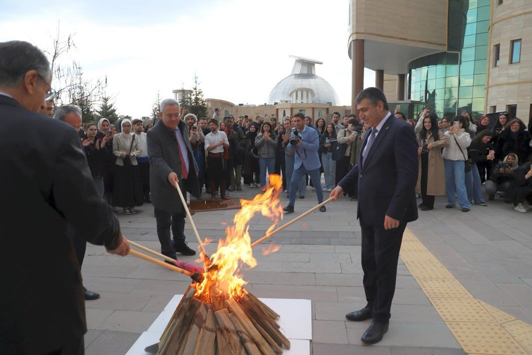 656767620 18368117761166791 6452351468555836284 N