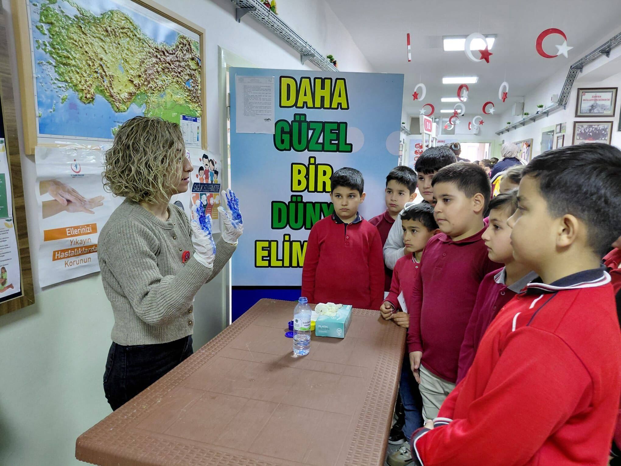 656853112 122182244954381145 8591094513993566837 N