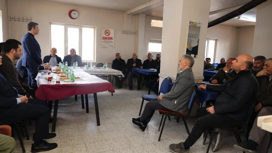 656903770 18083833379593871 6484581084189268947 N