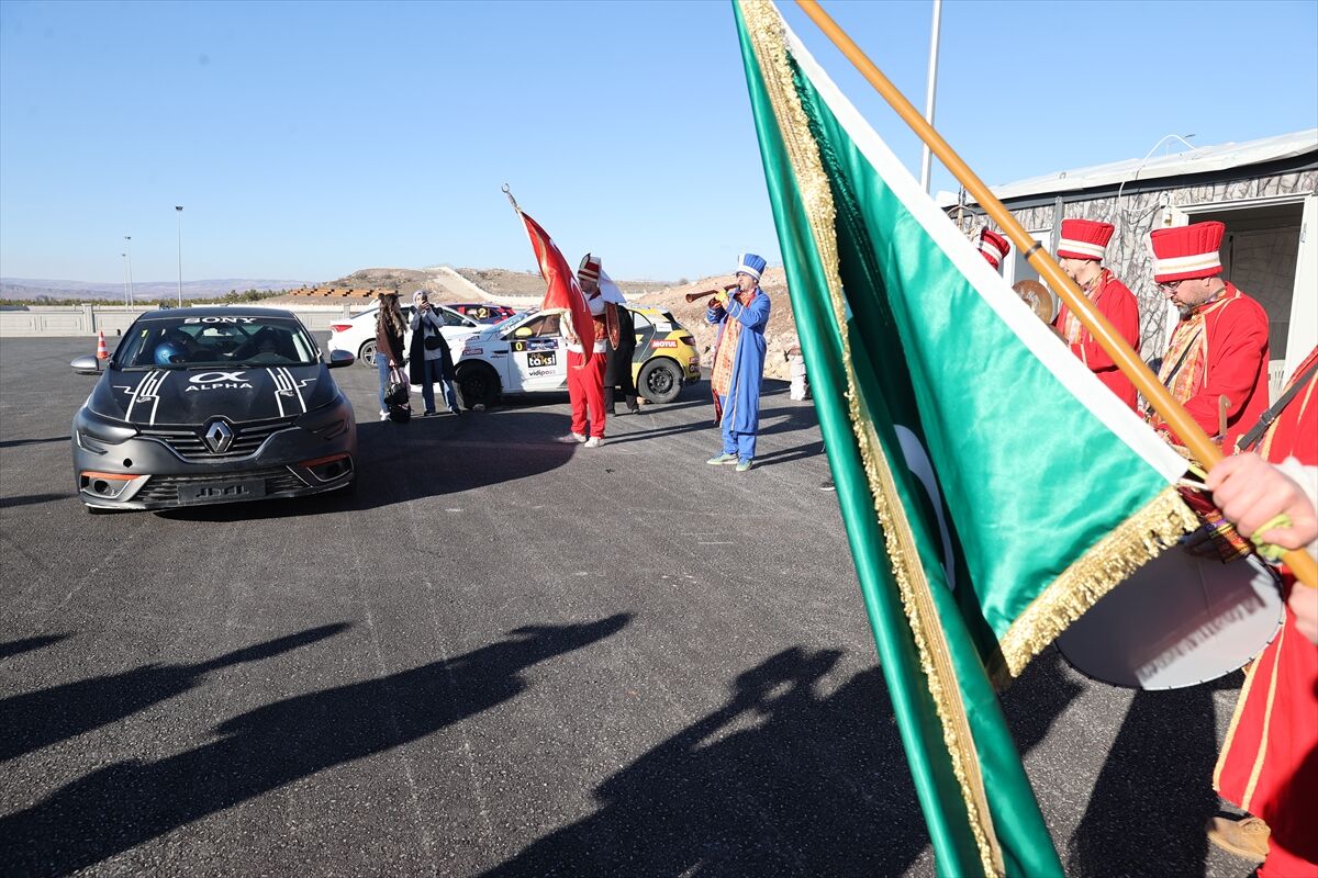 A A 20260308 40767795 40767792 N E V S E H I R D E K A D I N L A R R A L L I A R A C L A R I Y L A D U Z E N L E N E N S L A L O M E T K I N L I G I N E K A T I L D I