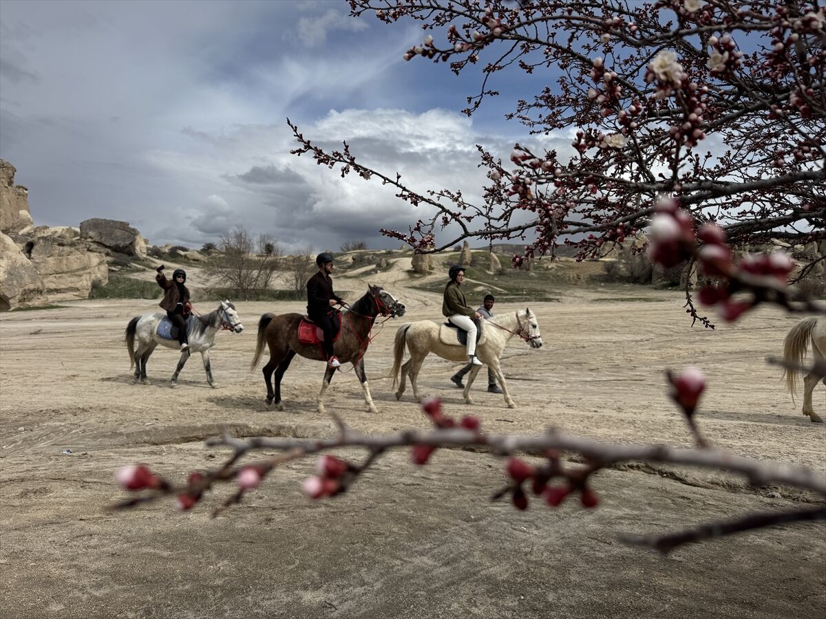 A A 20260322 40897626 40897618 B A Y R A M T A T I L I K A P A D O K Y A D A K I T U R I Z M M E R K E Z L E R I N I H A R E K E T L E N D I R D I