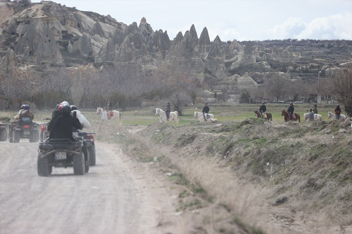 A A 20260322 40897626 40897619 B A Y R A M T A T I L I K A P A D O K Y A D A K I T U R I Z M M E R K E Z L E R I N I H A R E K E T L E N D I R D I