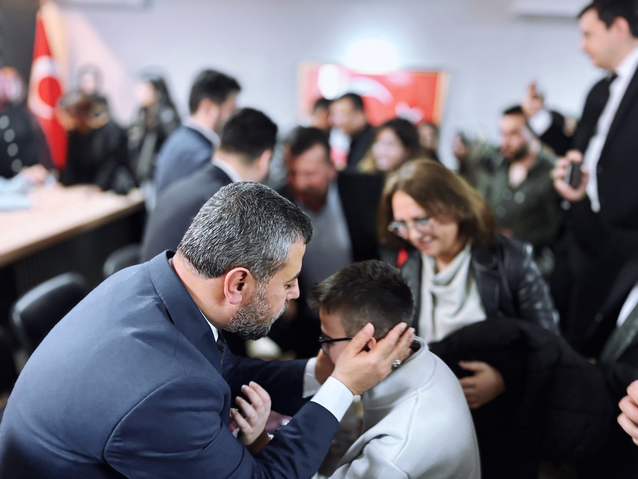 H D2Dlq K W A A E S L W3