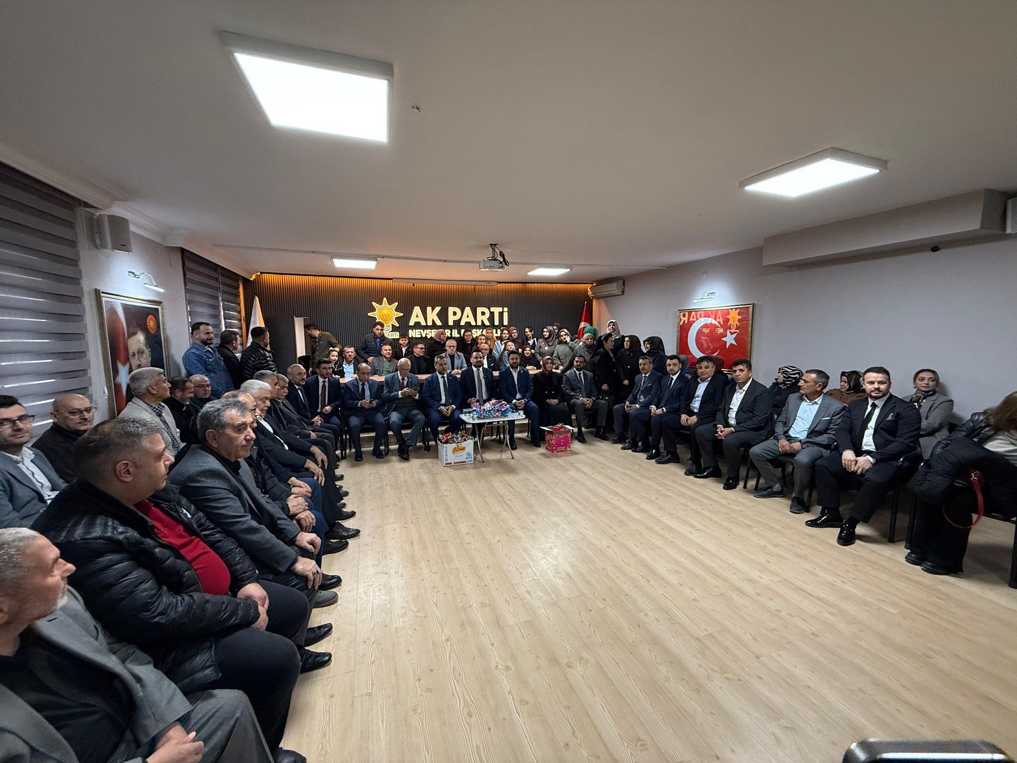 H D2N V Wf X A A A12In