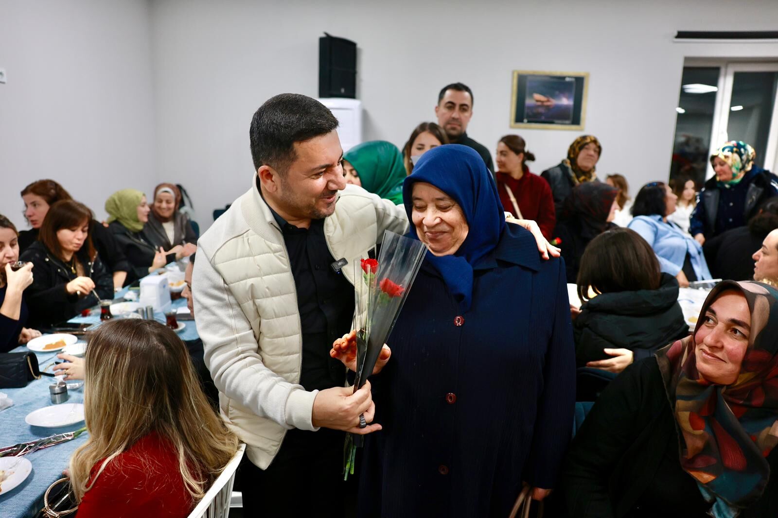 Nev Bel Kadinlar Günü 001 (2)