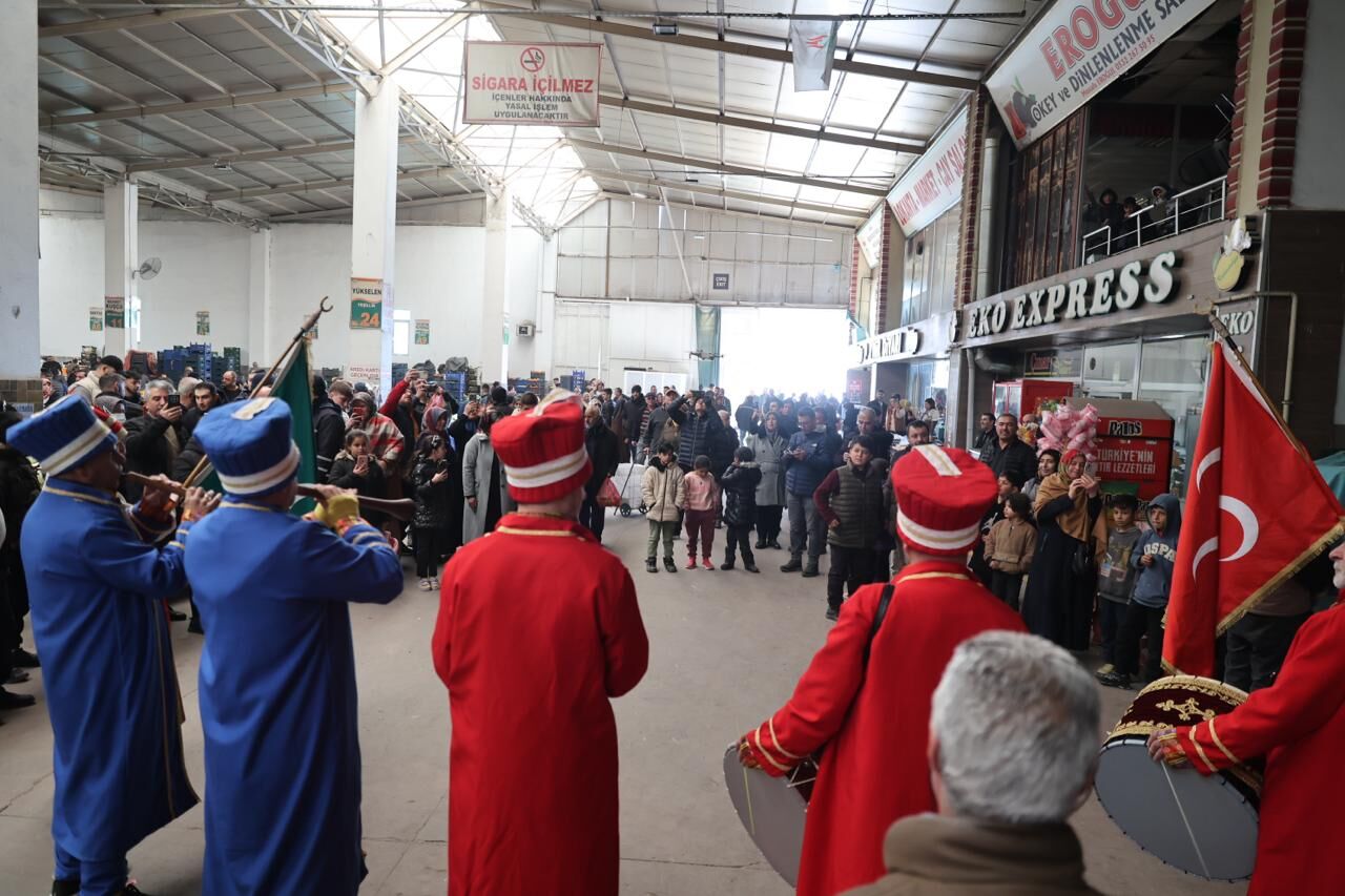 Nev Bel Pazaryeri̇ 001