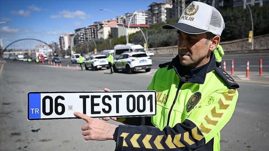 APP plaka kullananlar için son uyarı: Tarih belli oldu