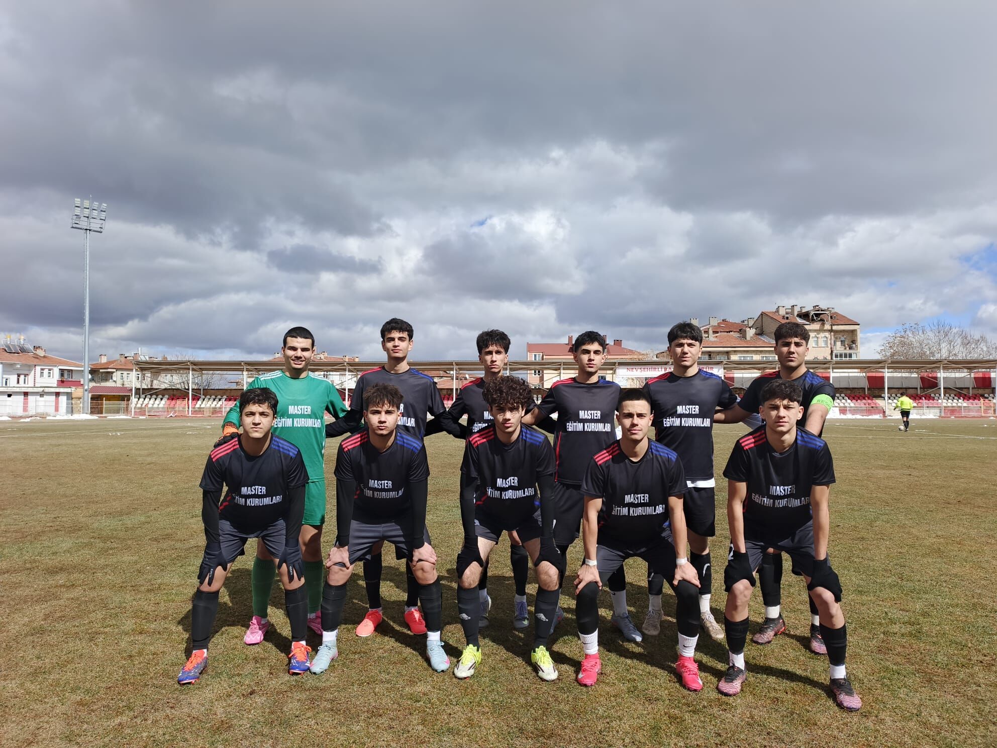 Nevşehir Gücüspor U-16 takımı namağlup şampiyon