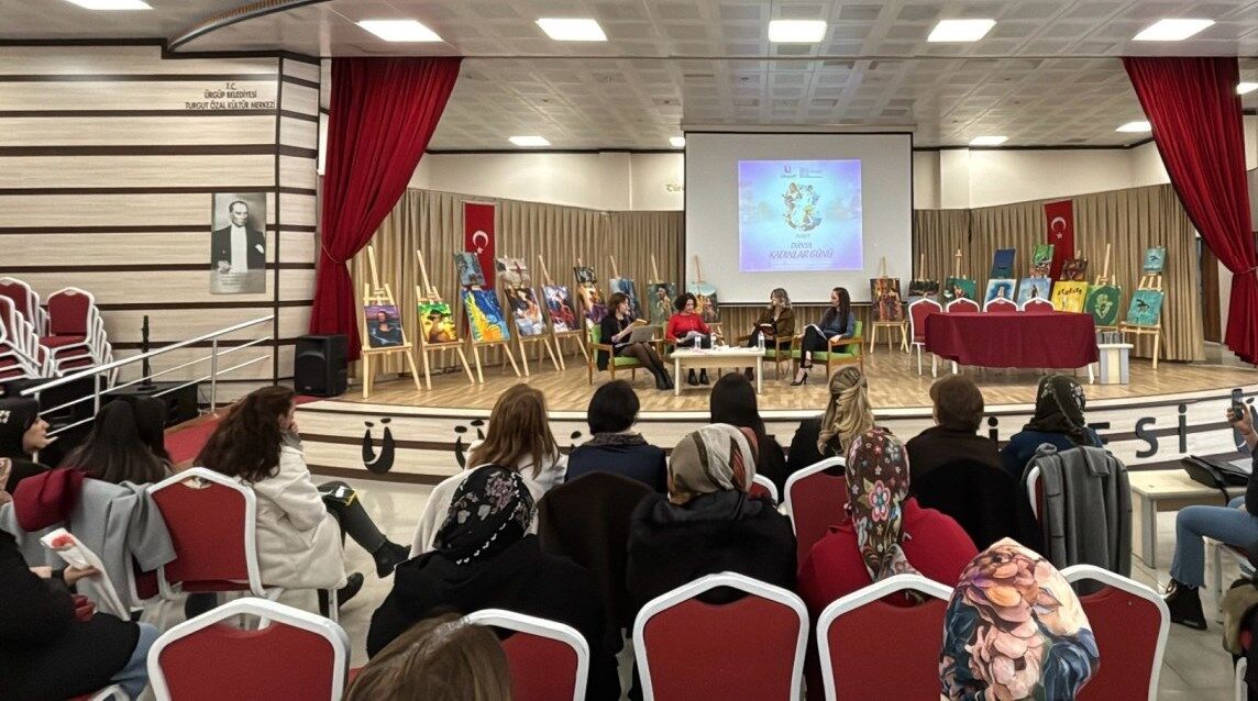 Y J X8D T13Wr J U H5 N