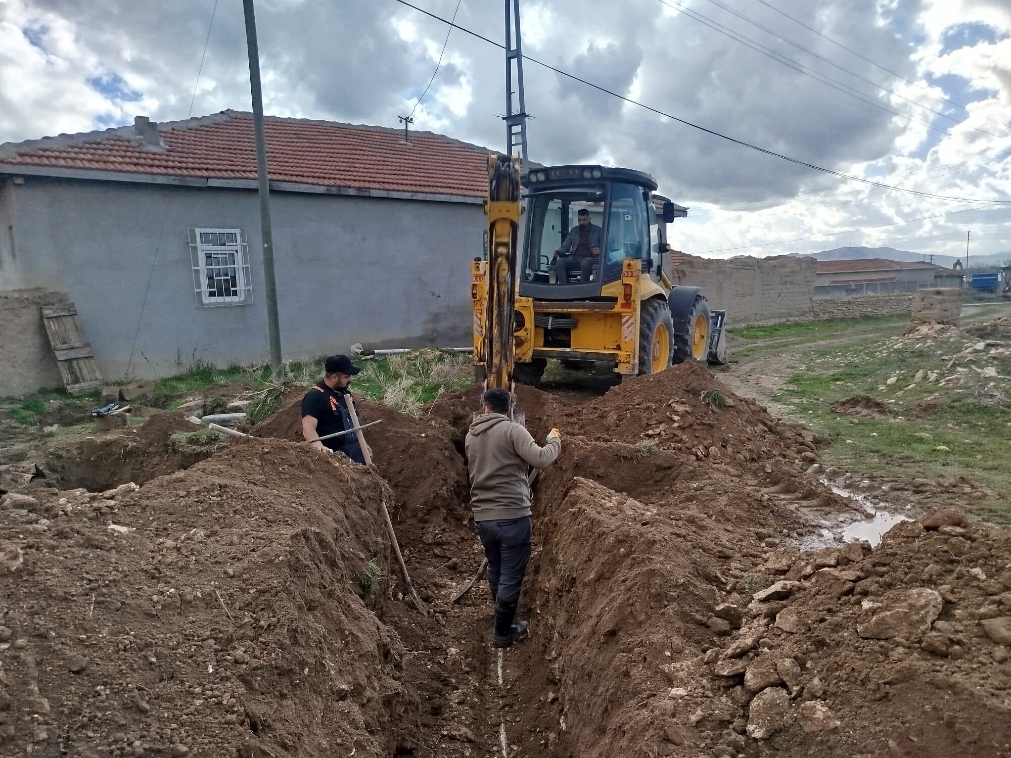 660337287 941679085166967 9026677188116327681 N