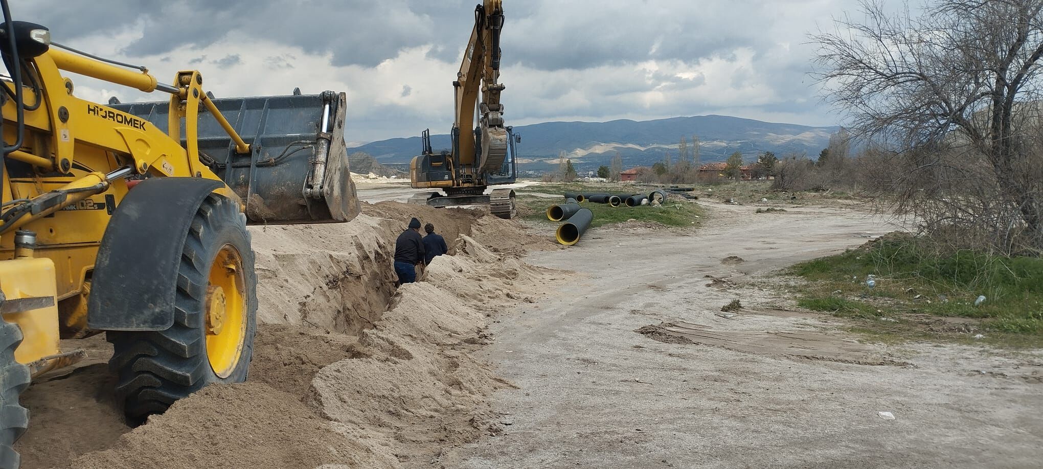 669689252 952273797440829 1282317940524108706 N