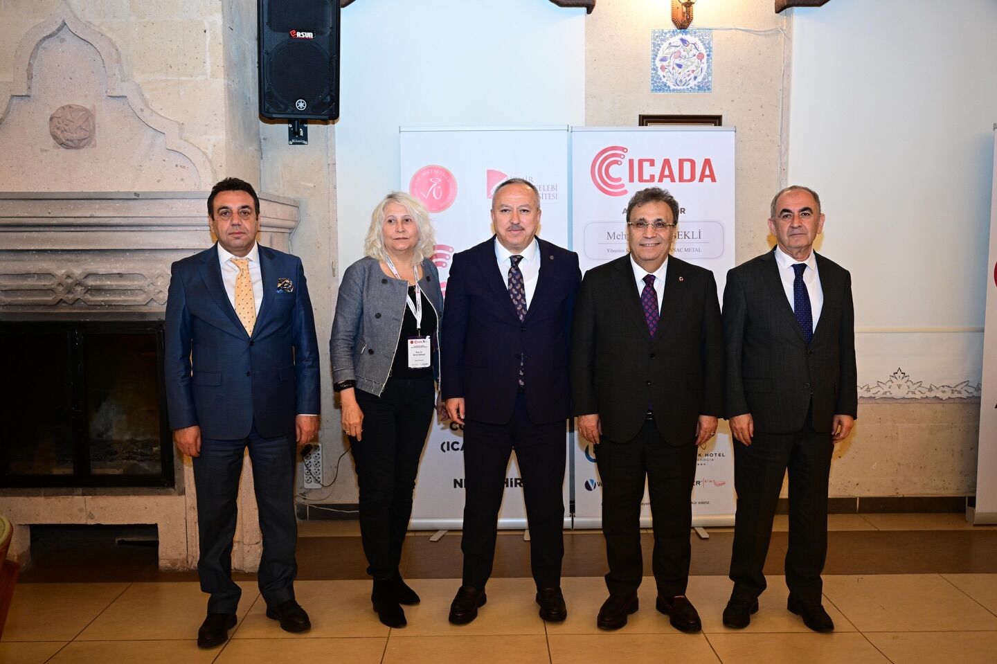 670643089 18091423364186019 2424983687603341671 N