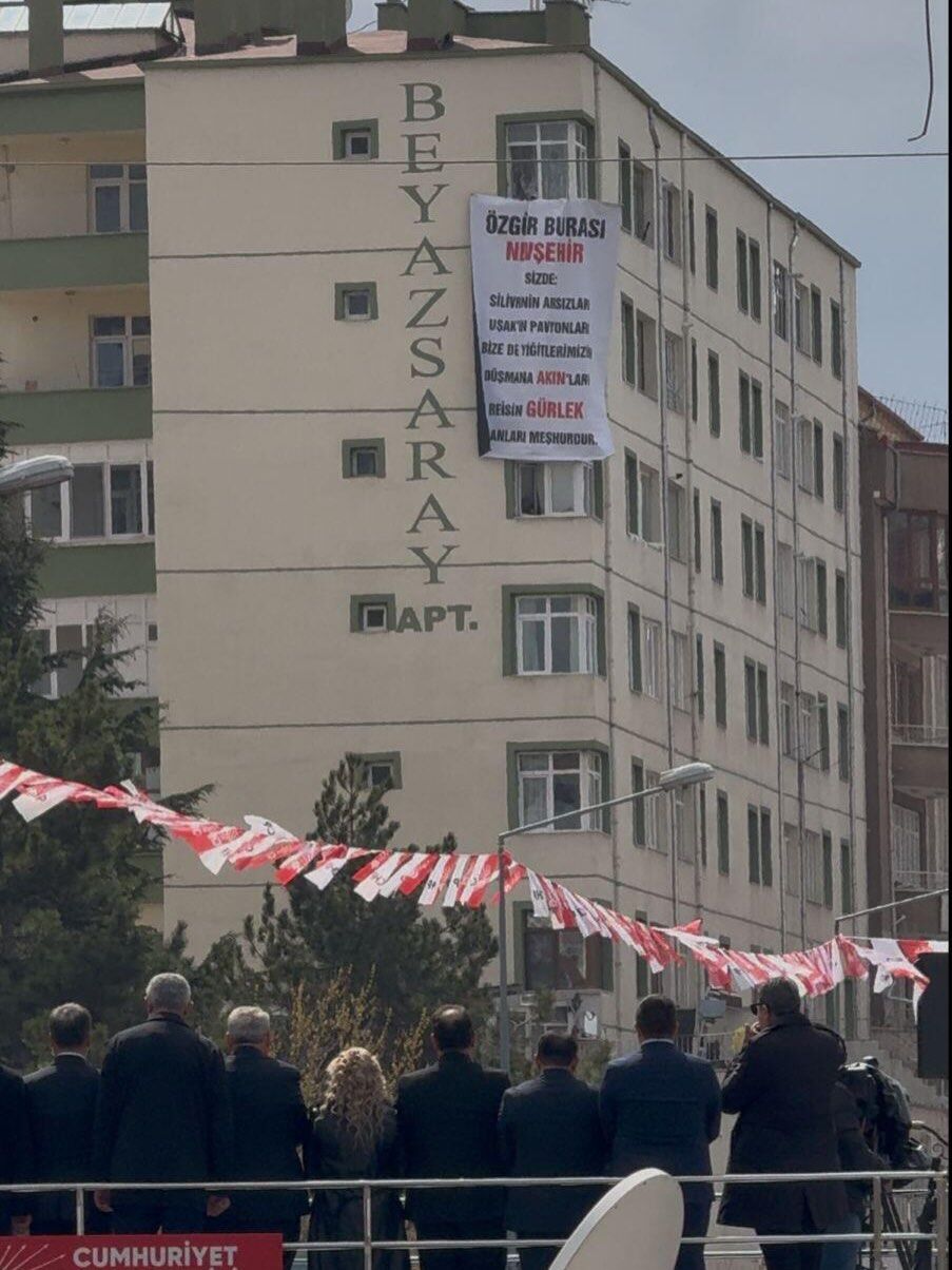 670646572 17982564207005756 19549897178530040 N