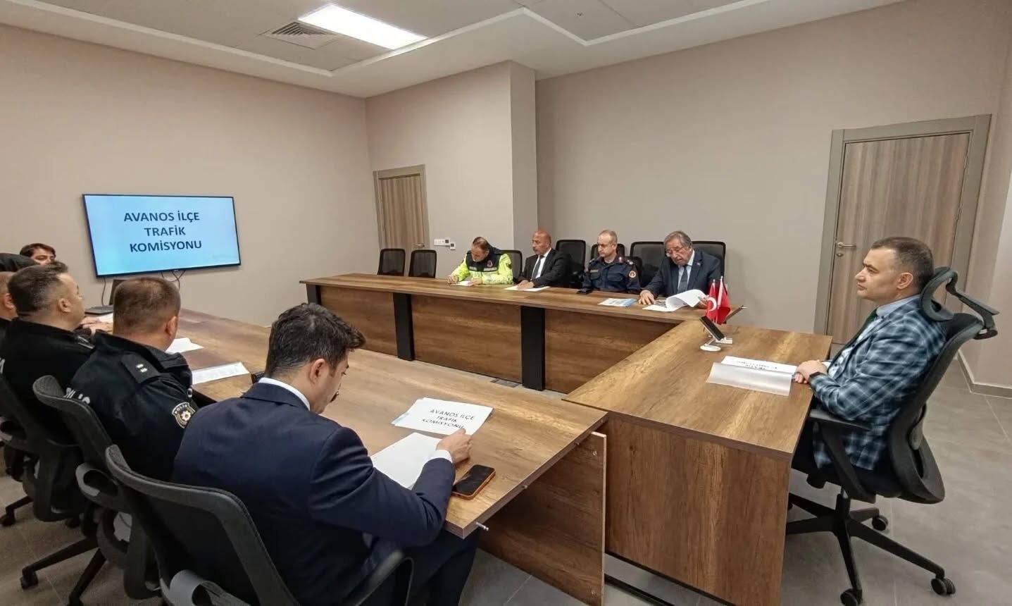 671771922 18200219830360042 2053846908809393213 N