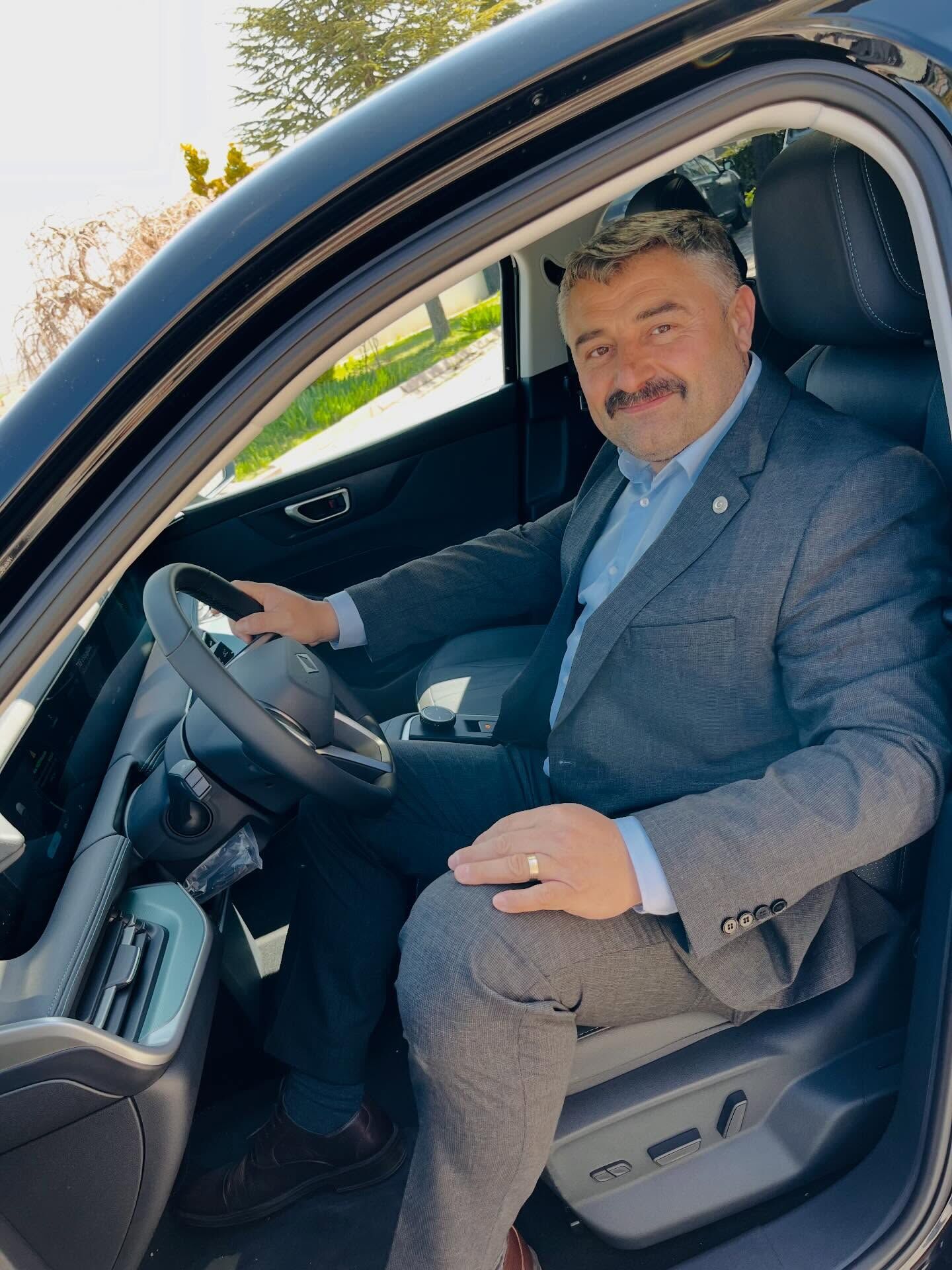 675502655 17901861861422104 2934687010458646894 N