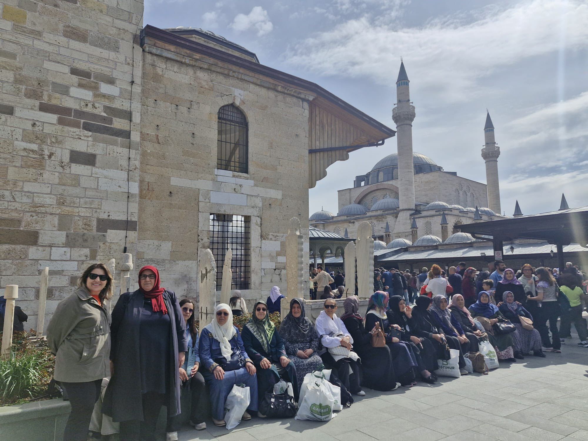 679594240 1372981838195179 8078394837721821335 N