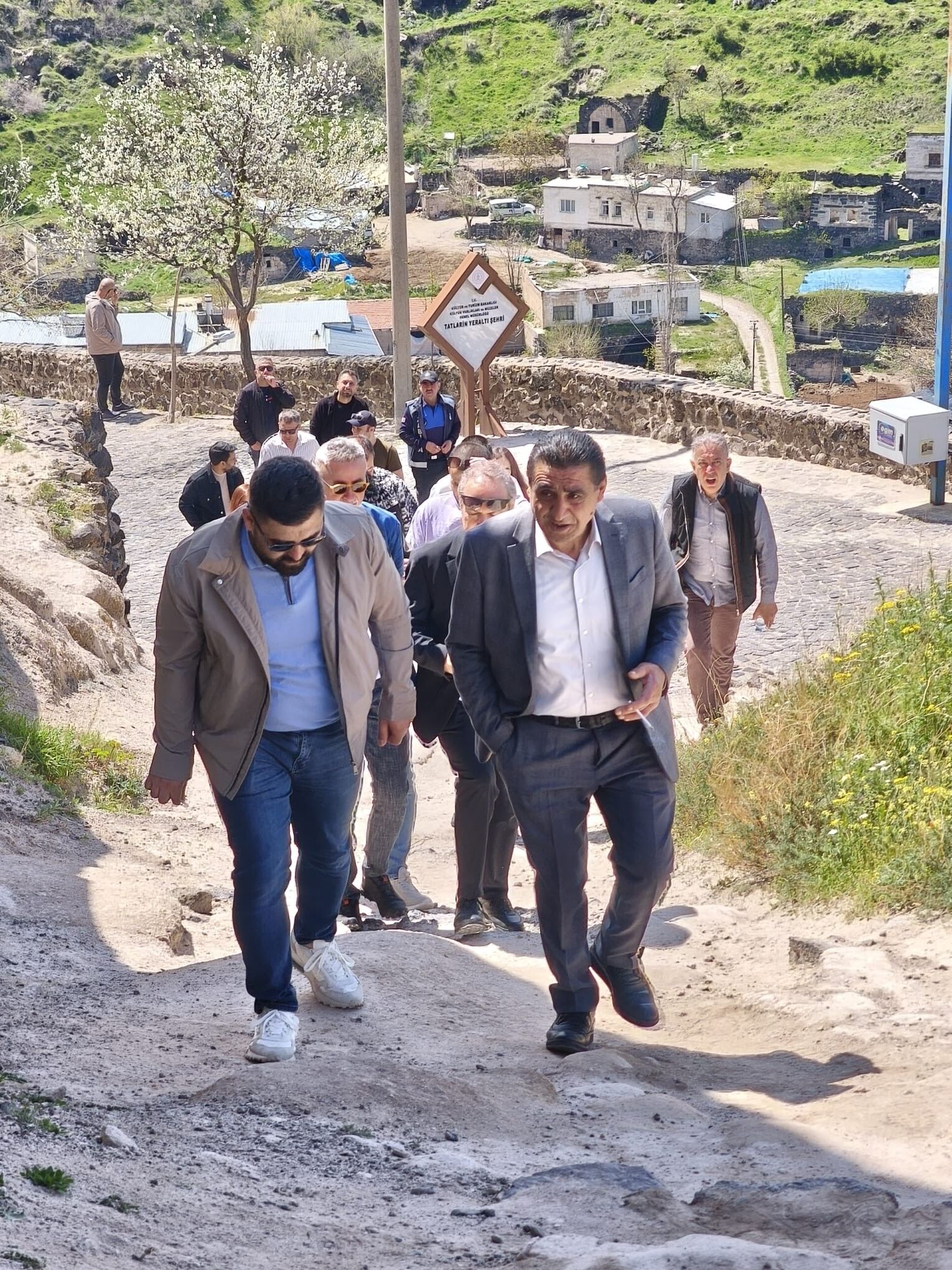 680086194 1604561220821436 967909800314272559 N