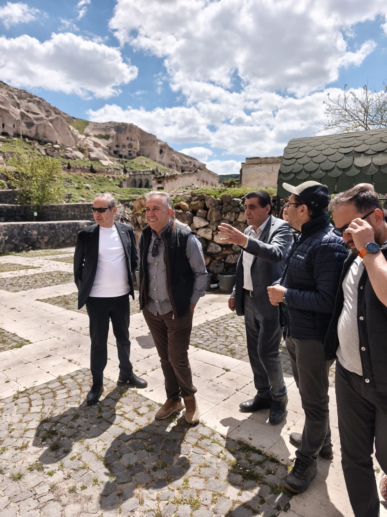 683109719 1604561077488117 2041181810833628472 N