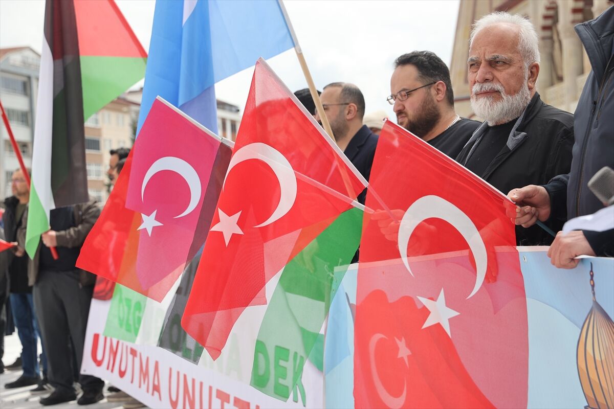 A A 20260410 41072040 41072036 I S R A I L I N C I K A R D I G I I D A M Y A S A S I N E V S E H I R D E P R O T E S T O E D I L D I