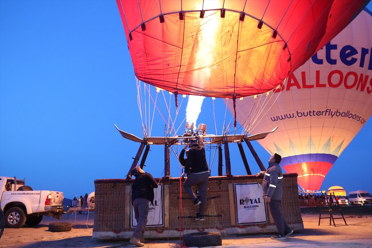 A A 20260423 41186456 41186435 B A L O N T U R U N U N P E R D E A R K A S I N D A K I K A H R A M A N L A R Y E R E K I B I