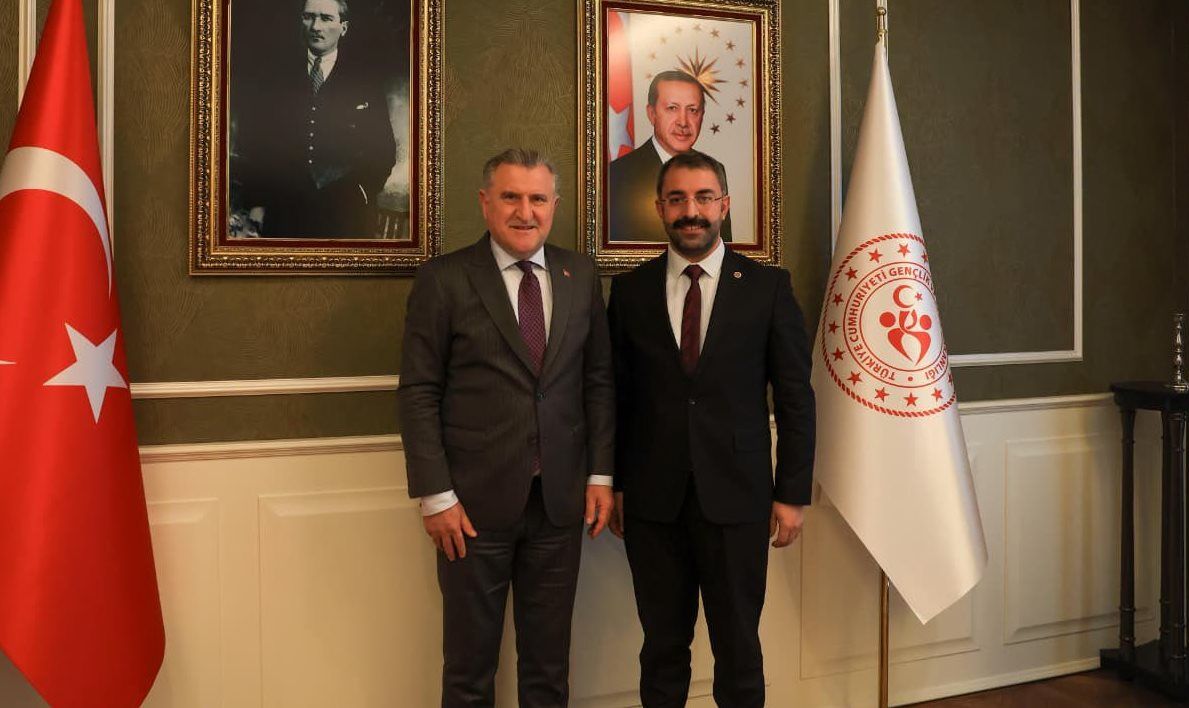 Karapınar için büyük adım: Tesisler yenileniyor, sahalar kuruluyor