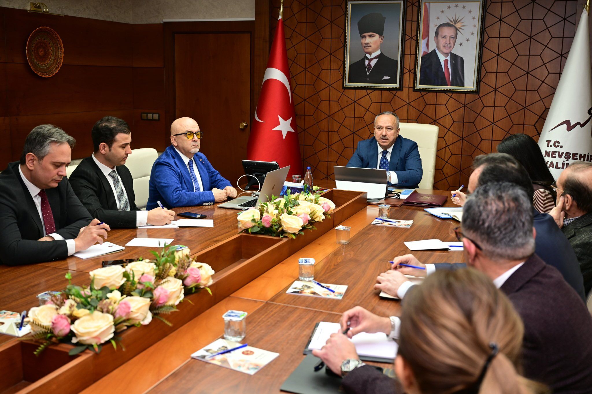 H Gc Uj E Xc A Iz Ez V