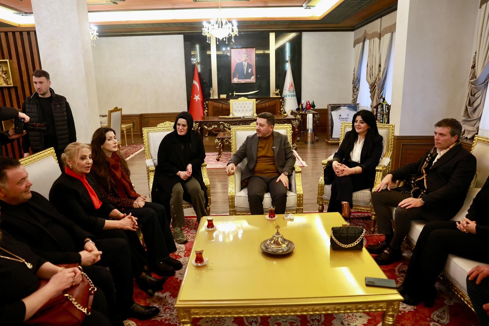 Nev Bel Çatli Fi̇lmi̇ 0010