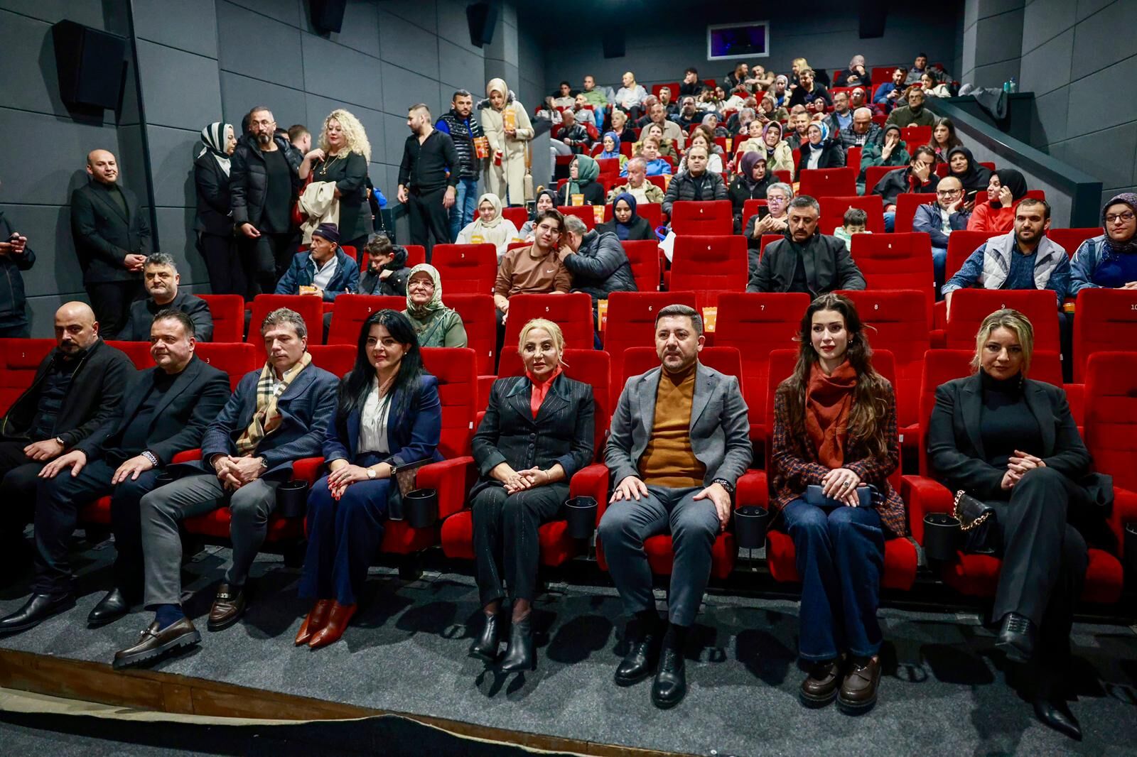 Nev Bel Çatli Fi̇lmi̇ 0019-1