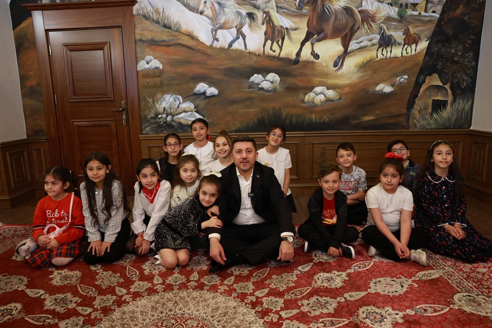 Nev Bel Koltuğa Oturanlar 001 (3)