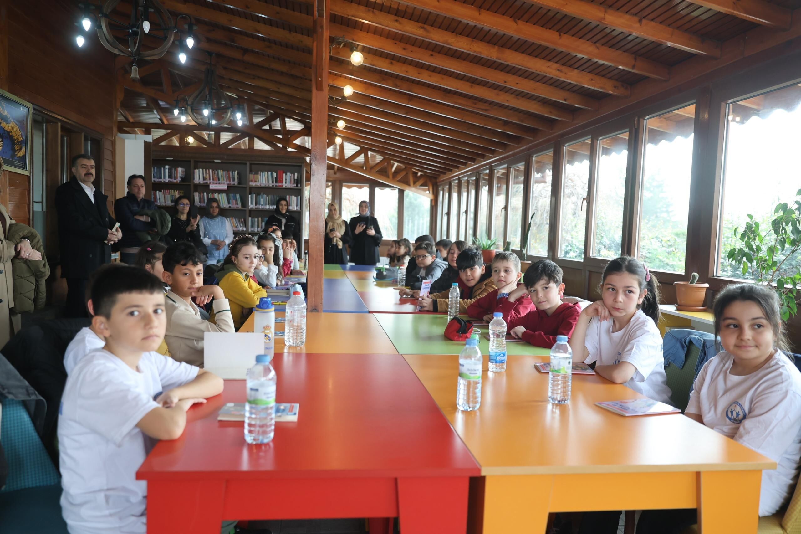 Nev Bel Kütüphane 008