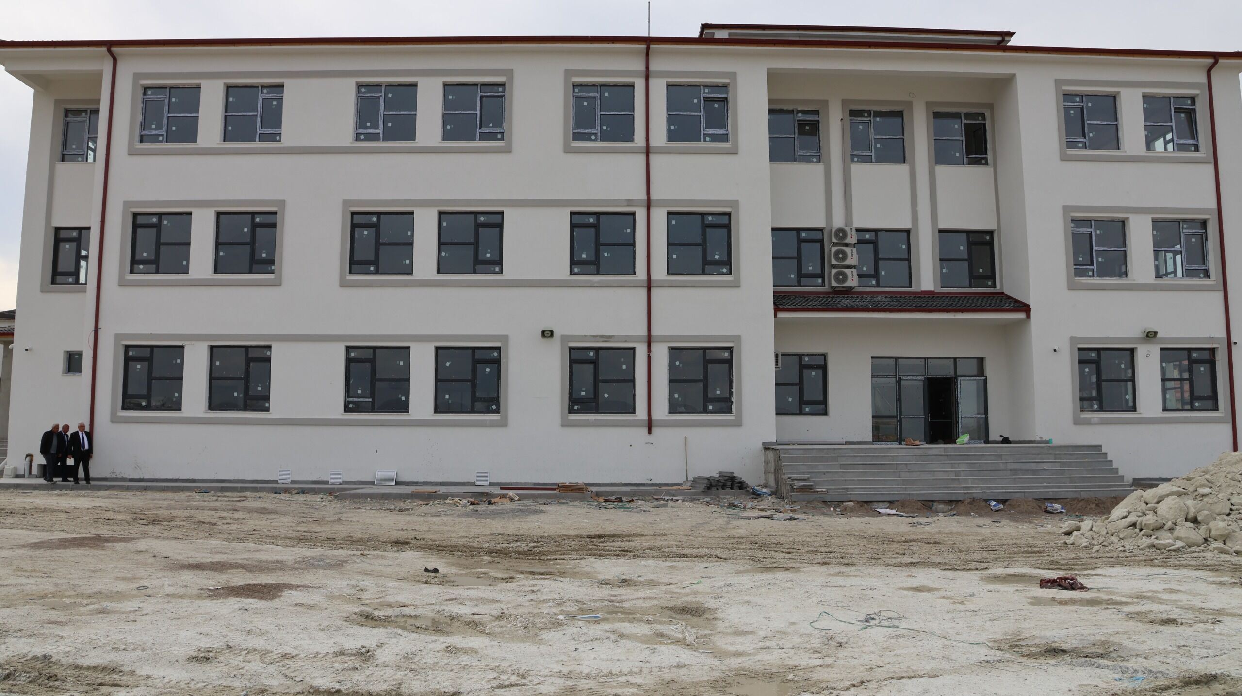 Whatsapp Image 2026 04 10 At 10.19.57 (1)