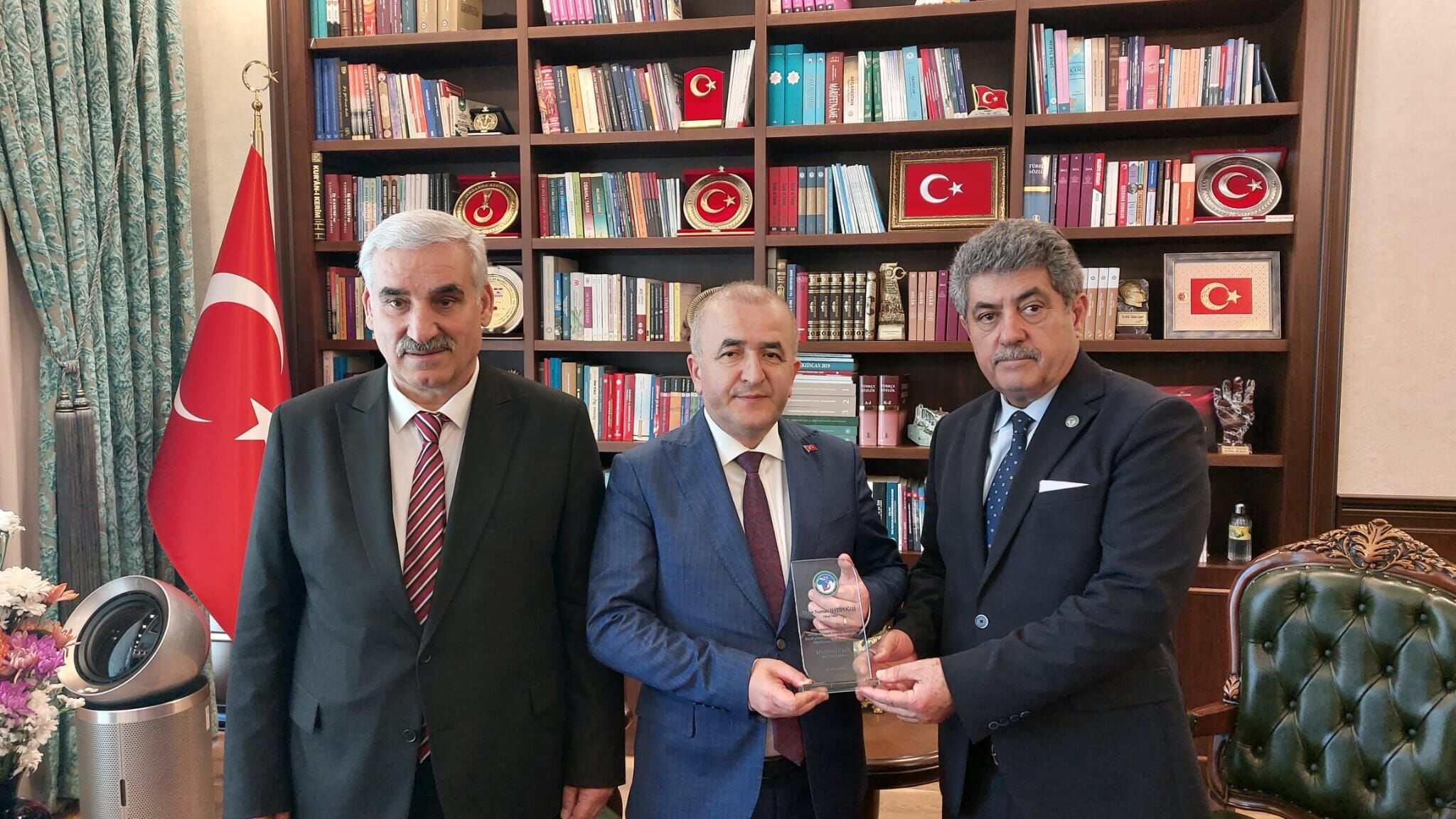Elazığ Valisi, Türk Dünyası Gazetecilerini Ağırladı (4)