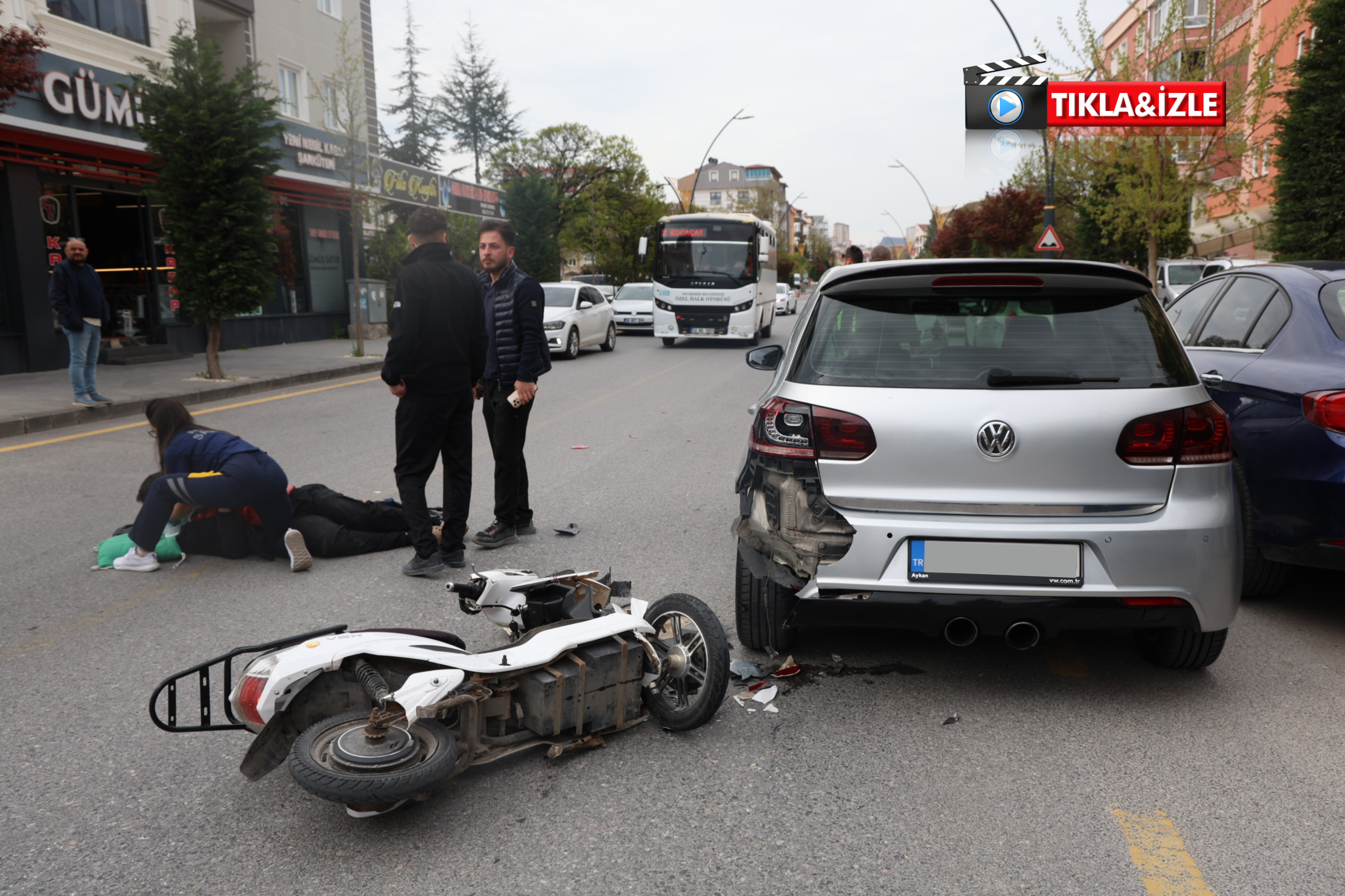 Nevşehir’de elektrikli bisiklet kazası kamerada:1 yaralı