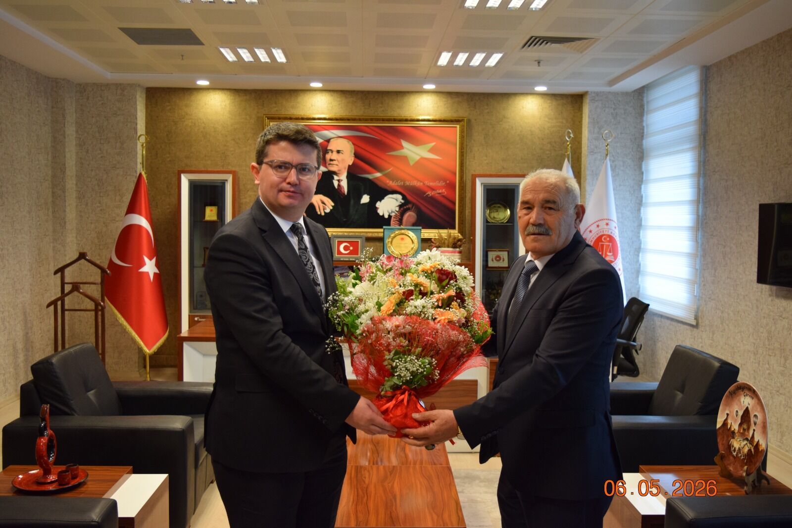 NEVESOB’da yeni dönem! Mehmet Pınarbaşı mazbatasını aldı